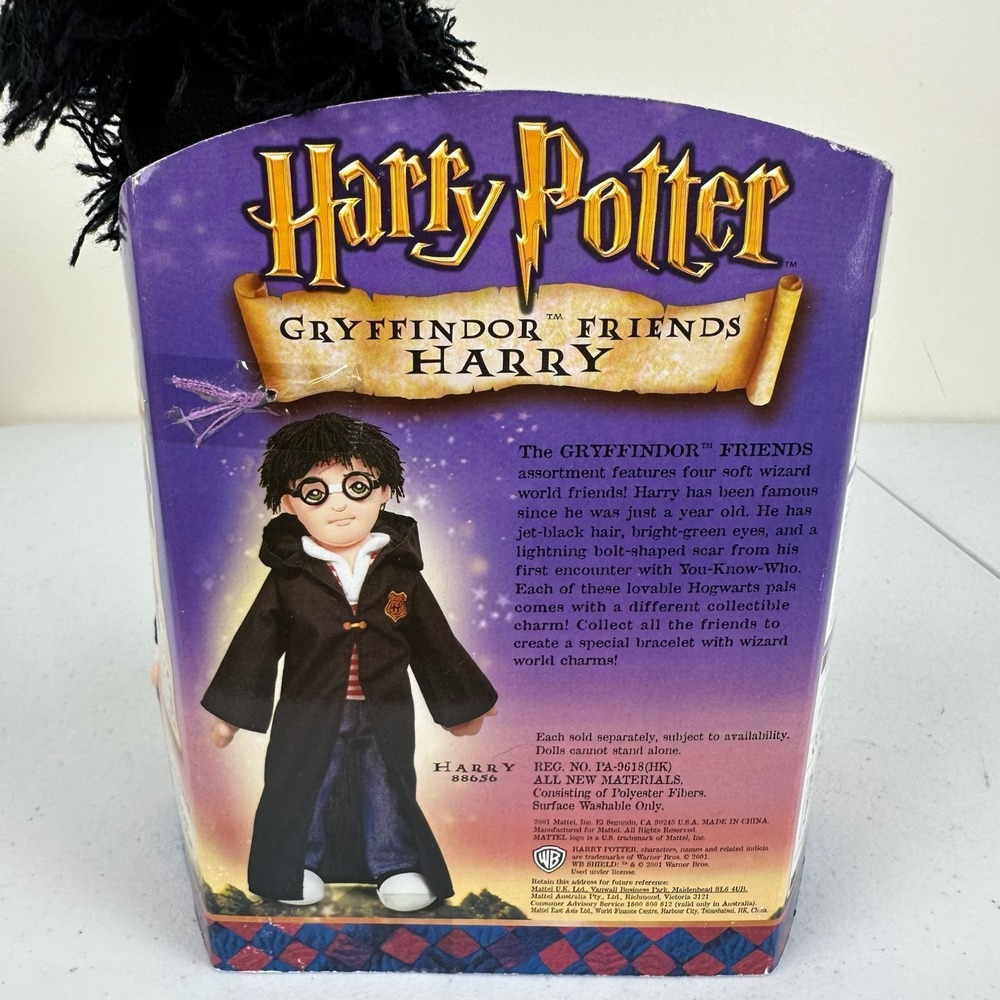 Mattel Harry Potter GRYFFINDOR FRIENDS Doll with Charm, 2001 - Picture 2 of 7